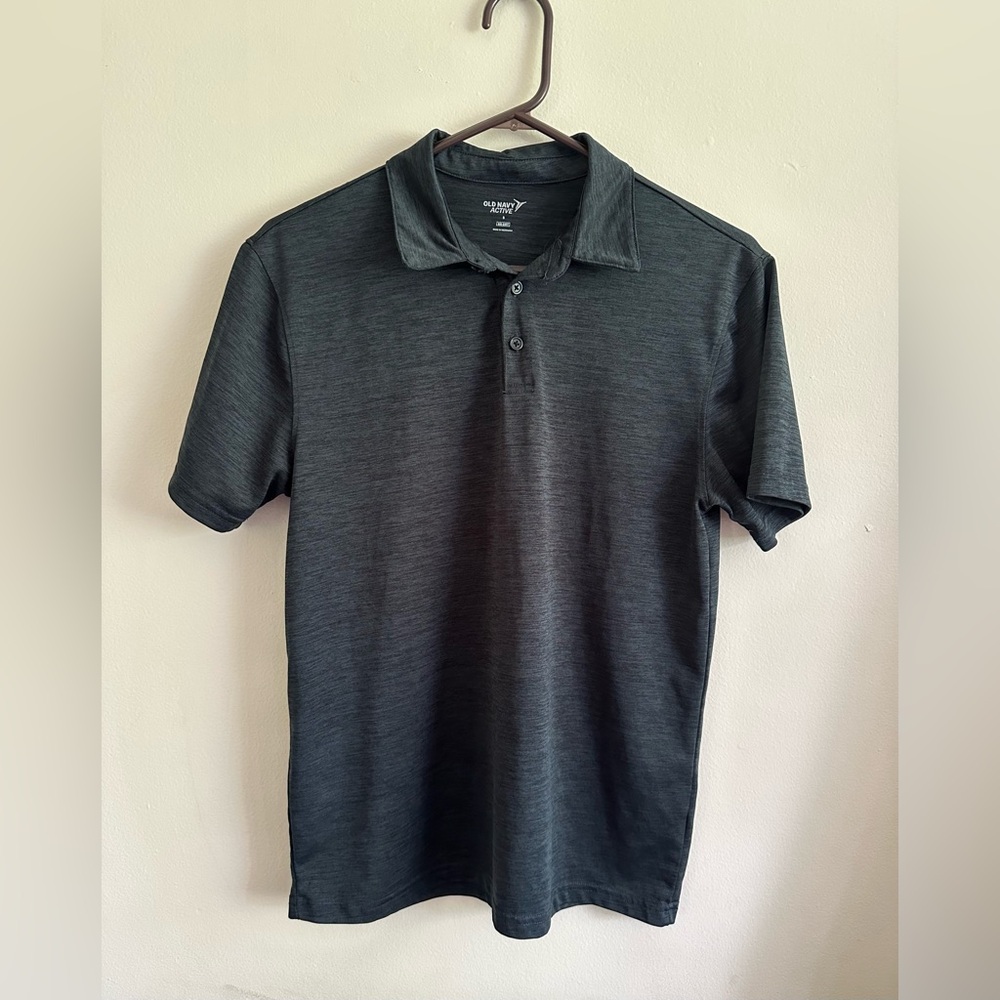 🌻3/$18 Old Navy Active Polo Shirt